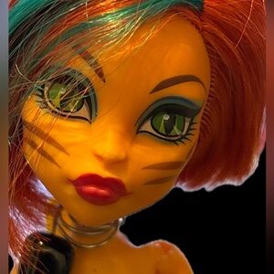 Toralei Stripe Monster High Fashion Doll with Red-Striped Hair